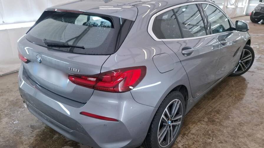 Bmw Serie 1 f40 116i 109 DKG7 Design