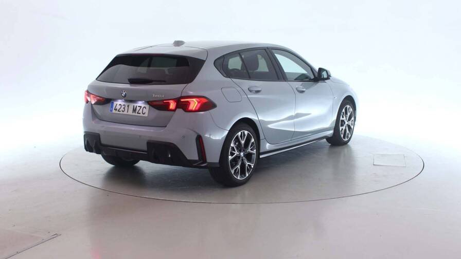 Bmw Serie 1 f70 120d 163 ch DKG7 M Sport Design