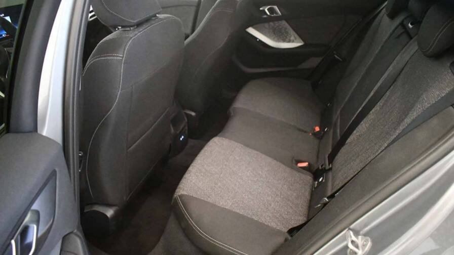 Bmw Serie 1 f70 120d 163 ch DKG7 M Sport Design