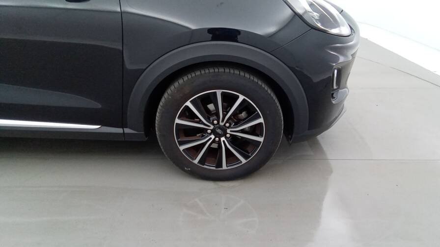 Ford Puma Puma 1.0 EcoBoost 155 mHEV Titanium