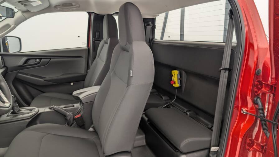 Isuzu D-max D-MAX 1.9 4X4 SPACE CAB N60 B+ AT TO WORK