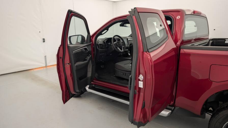 Isuzu D-max D-MAX 1.9 4X4 SPACE CAB N60 F+  AT