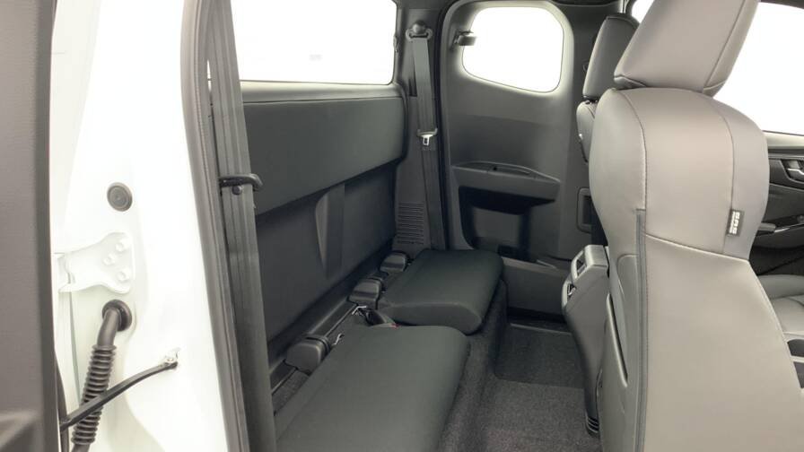 Isuzu D-max D-MAX 1.9 4X4 SPACE CAB N60 NSPORT  MT VENTI- EDITION