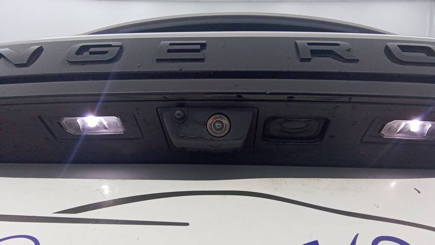 Land rover Range rover evoque Range Rover Evoque Mark III P300e PHEV AWD BVA8 SE +Attelage