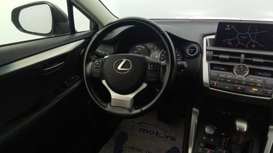 Lexus Nx NX 300h 4WD Pack E-CVT +Sièges AV chauffants +Radar AR