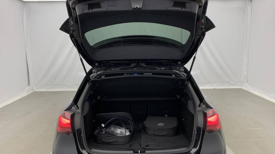 Mercedes Classe a CLASSE A 250 e Hybrid EQ 8G-DCT AMG Line