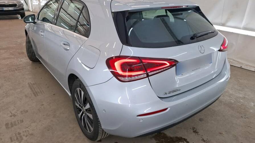 Mercedes Classe a berline Classe A 250 e 8G-DCT Progressive Line +Avertisseur d’angle mort