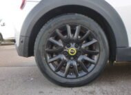 Mini Hatch 3 portes electric f56 bev lci Hatch 3 Portes Cooper SE 184 ch – Edition Camden +Toit