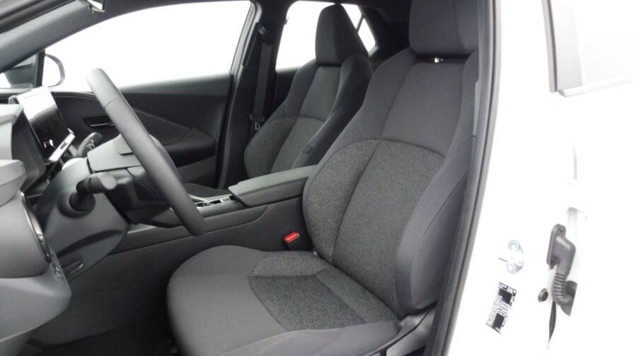 Toyota C-hr C-HR 1.8 140CH DYNAMIC NG23