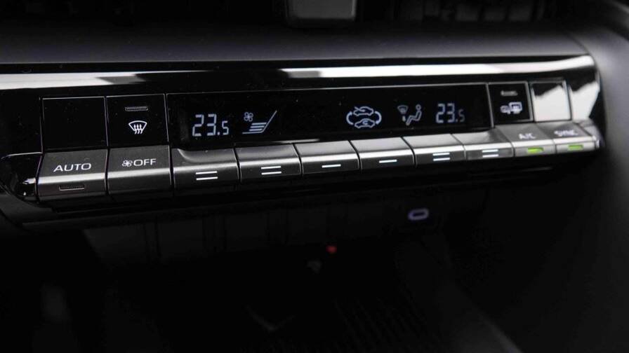 Toyota C-hr C-HR 1.8 Hybrid 140 CVT Dynamic