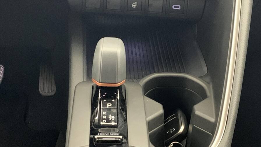 Toyota C-hr C-HR Hybride Rechargeable 225 Design