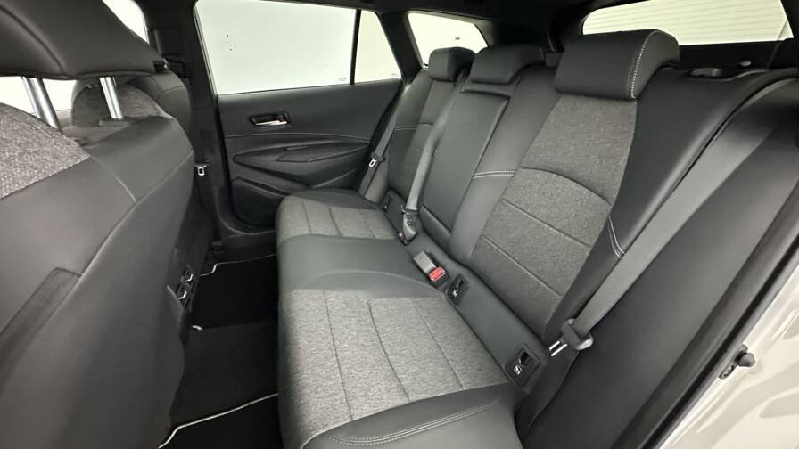 Toyota Corolla touring sports COROLLA Touring Sports X 1.8 Hybrid 140ch Design (Team Player)