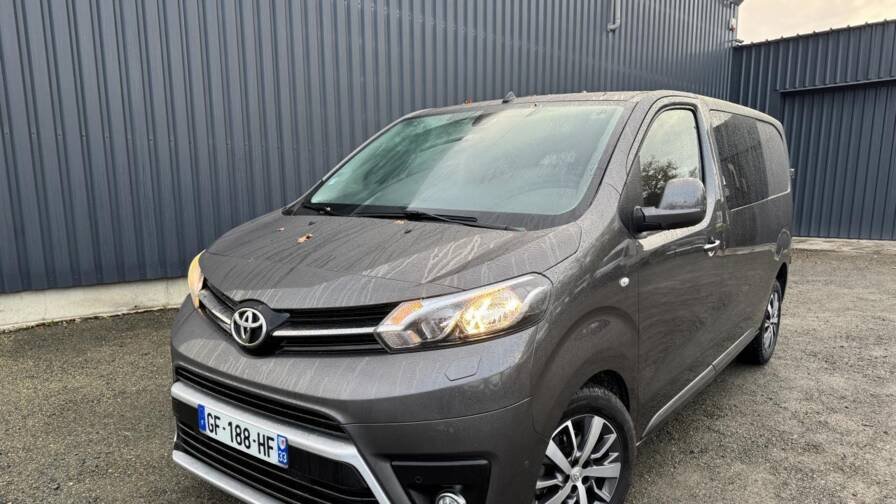 Toyota Proace PROACE 2.0 180 D-4D – BVA  CABINE APPROFONDIE Cabine Medium