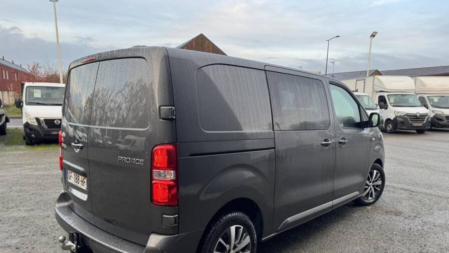 Toyota Proace PROACE 2.0 180 D-4D – BVA  CABINE APPROFONDIE Cabine Medium