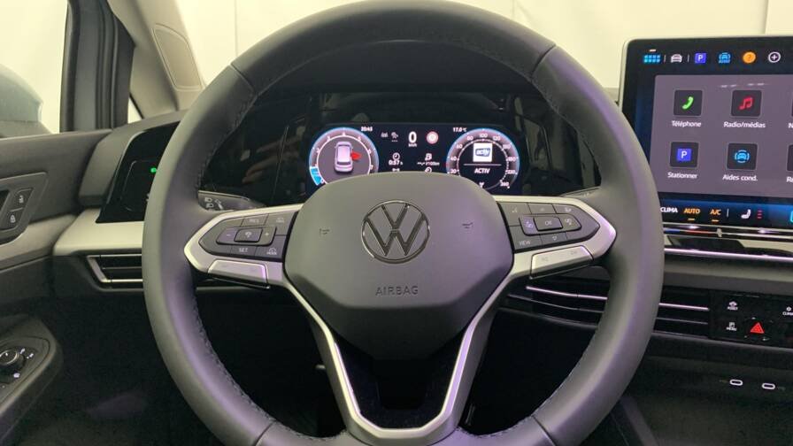 Volkswagen Golf GOLF 8 1.5 ETSI EVO2 150 DSG7 LIFE PLUS