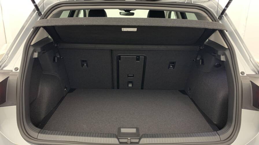 Volkswagen Golf GOLF 8 1.5 ETSI EVO2 150 DSG7 LIFE PLUS