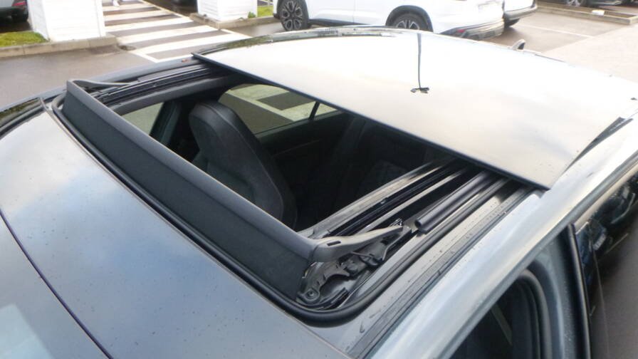 Volkswagen Golf Golf 2.0 TDI 150 DSG7 R-Line