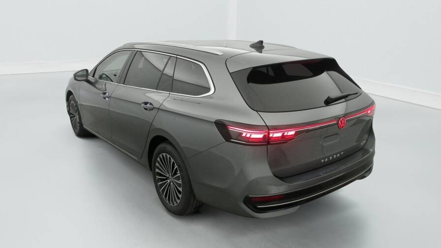 Volkswagen Passat Passat 1.5 eTSI OPF 150 DSG7 Elegance