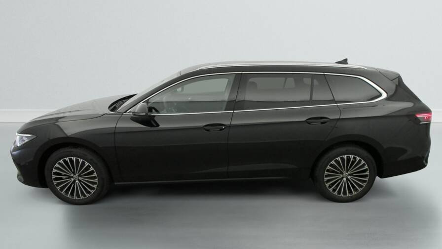 Volkswagen Passat Passat 1.5 eTSI OPF 150 DSG7 Elegance