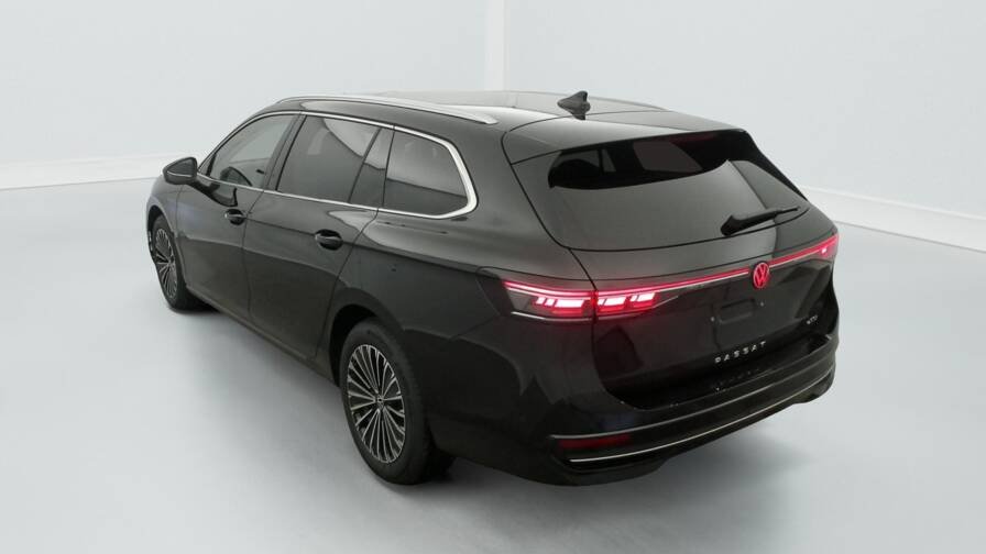 Volkswagen Passat Passat 1.5 eTSI OPF 150 DSG7 Elegance