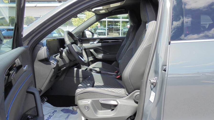 Volkswagen Tiguan Tiguan 2.0 TDI 150ch DSG7 R-Line +Matrix LED +IQ.Drive +Alarme