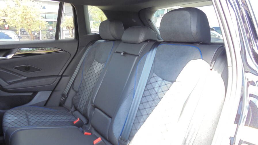 Volkswagen Tiguan Tiguan 2.0 TDI 150ch DSG7 R-Line +Matrix LED +IQ.Drive +Alarme