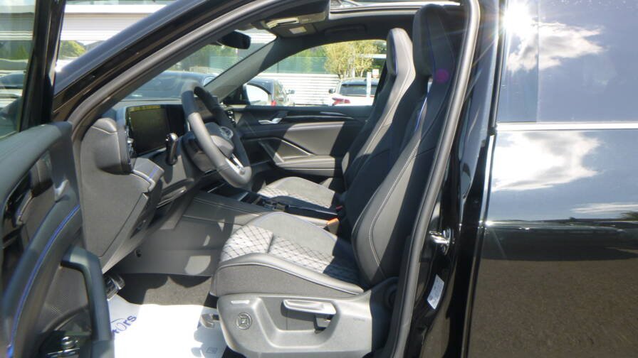 Volkswagen Tiguan Tiguan 2.0 TDI 150ch DSG7 R-Line +Matrix LED +IQ.Drive +Alarme +Toit vitré