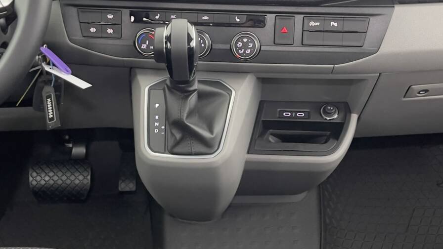 Volkswagen Transporter procab TRANSPORTER PROCAB 6.1 L1 2.0 TDI 150ch Business Plus DSG7