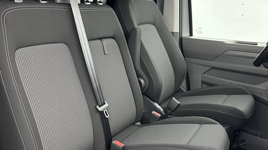 Volkswagen Transporter TRANSPORTER T7 L1H1 2.0 TDI 150ch Business BVA8