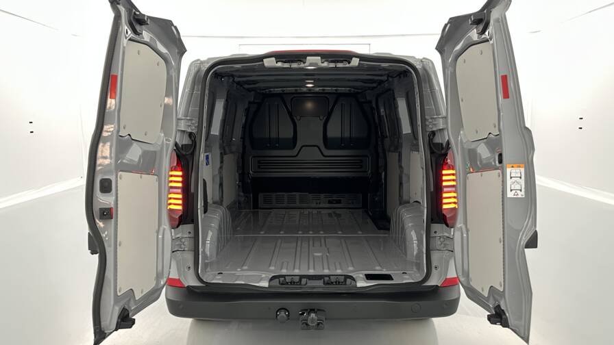 Volkswagen Transporter TRANSPORTER T7 Van L1 2.0 TDI 150ch Business BVA8