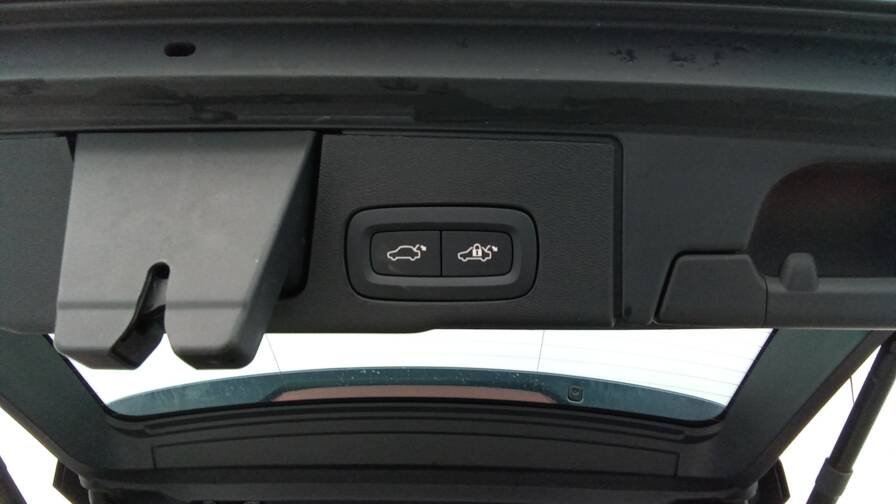 Volvo Xc60 XC60 T6 Recharge AWD 253+87 Geartronic 8 Start +Cuir +Toit