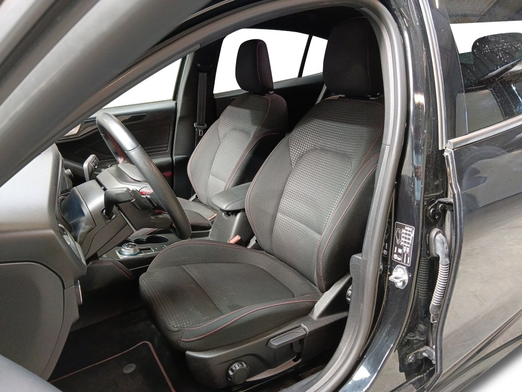 FORD Focus 1.5 ECOBOOST 150 CAst line x