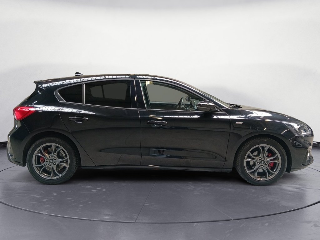 FORD Focus 1.5 ECOBOOST 150 CAst line x