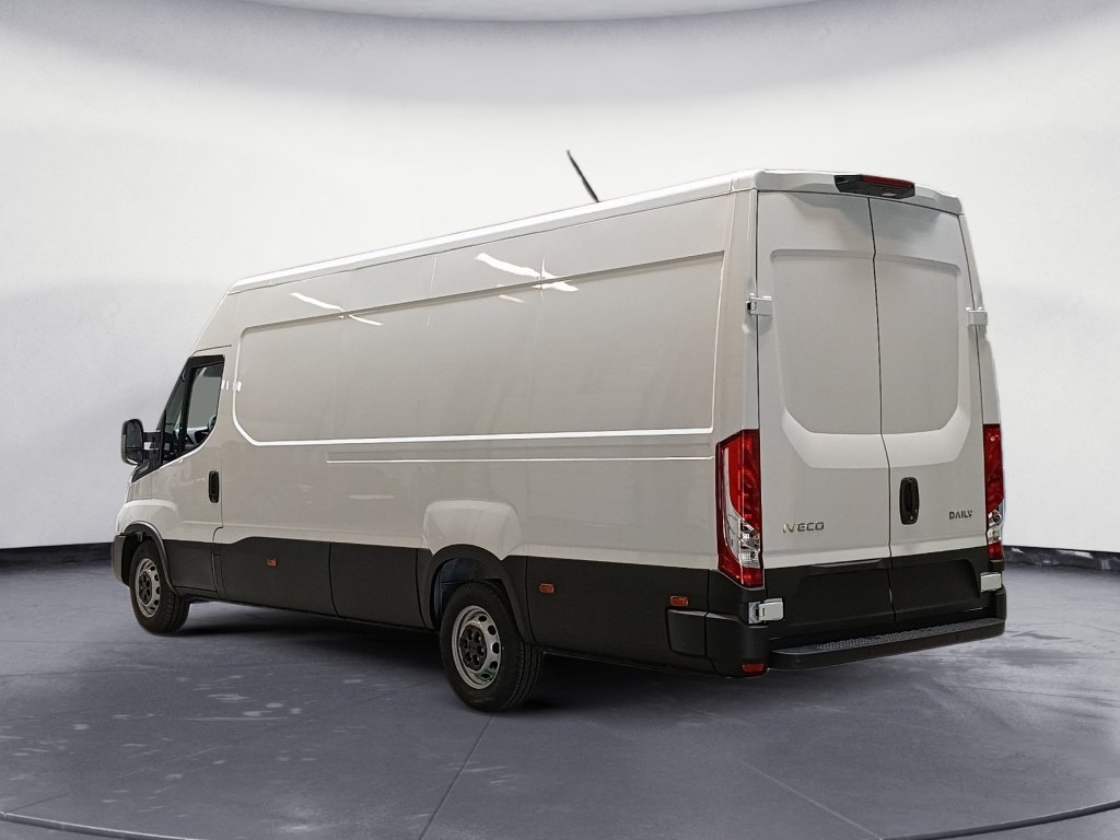 IVECO Daily 35S18 3.0 V16 HI-MATIC H2 180CV