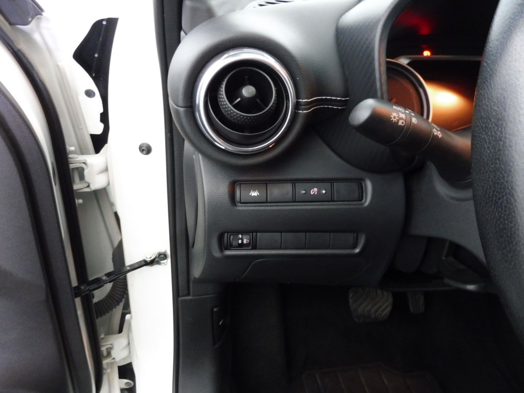 NISSAN Juke 1.6 HYBRID 143CH N-CONNECTA
