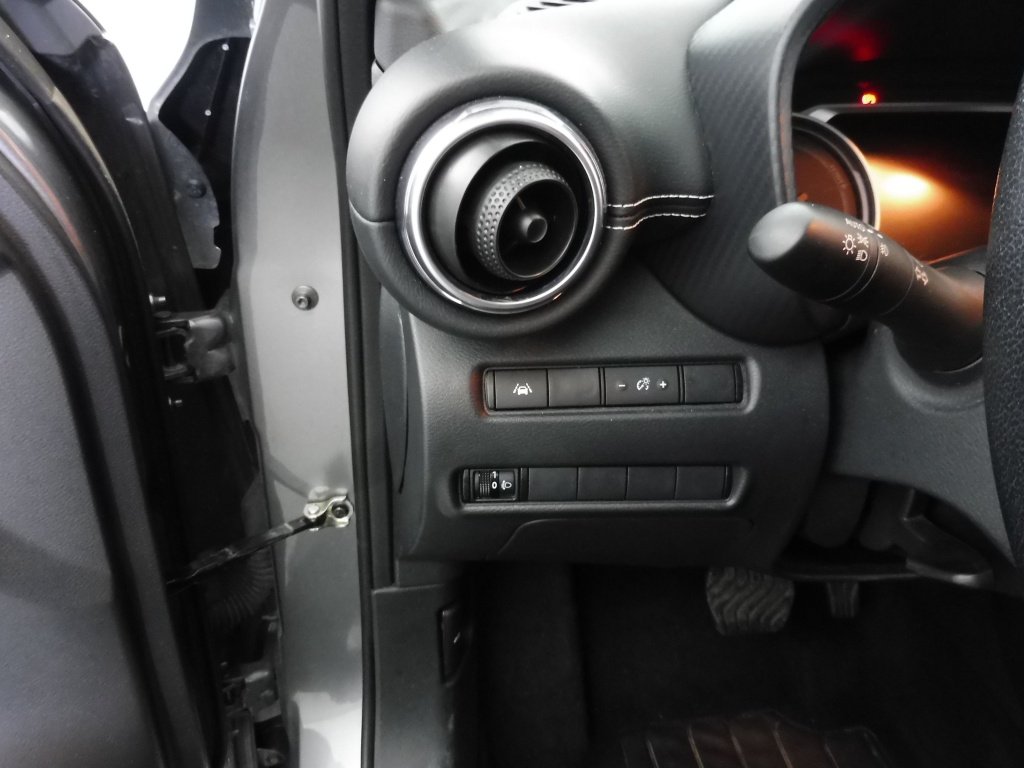 NISSAN Juke 1.6 HYBRID 143CH N-CONNECTA