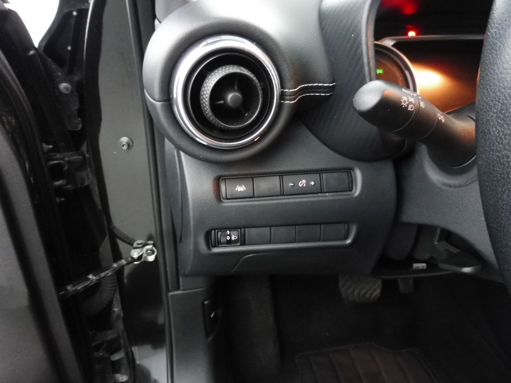 NISSAN Juke 1.6 HYBRID 143CH N-CONNECTA
