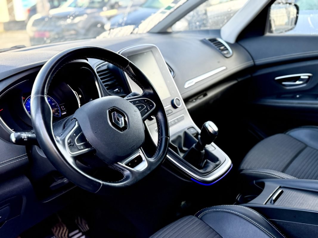 RENAULT GDSCEN.IV 1.6 DCI 130CH ENERGY ZEN 2018