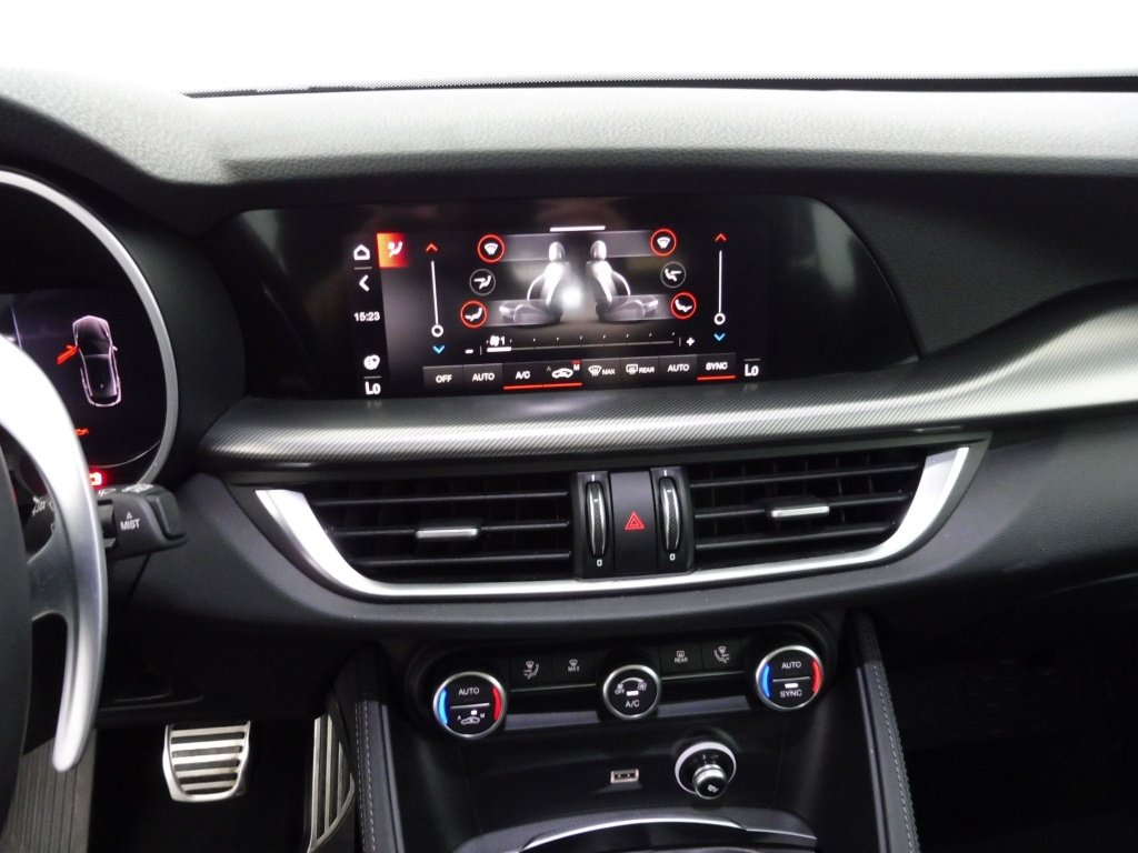 ALFA ROMEO Stelvio 2.2 DIESEL 160CH SPRINT AT8