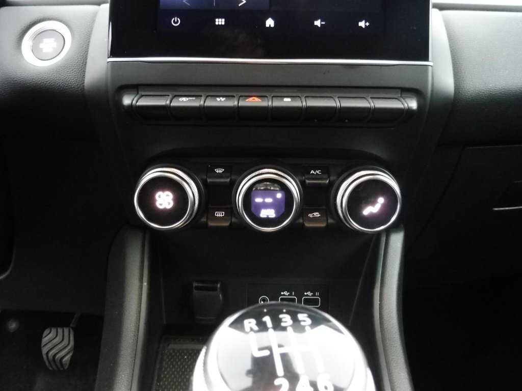 RENAULT Captur 1.0 TCE 90CH TECHNO