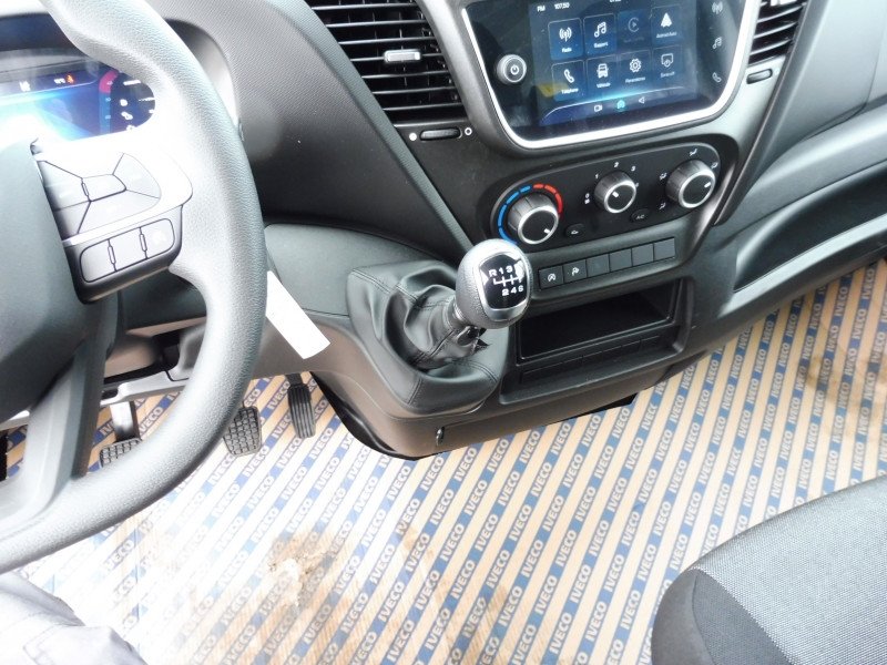 IVECO Daily 35S16 2.3 V12 156CV