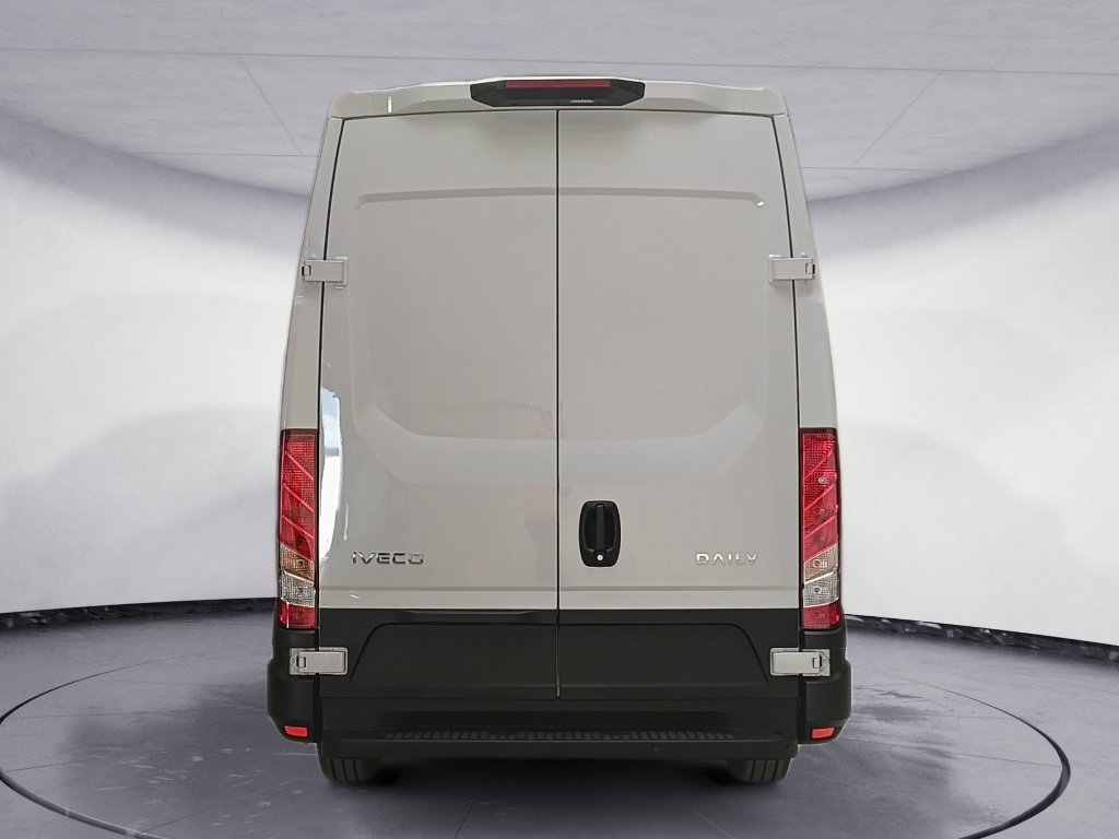 IVECO Daily 35S16 2.3 V12 156CV