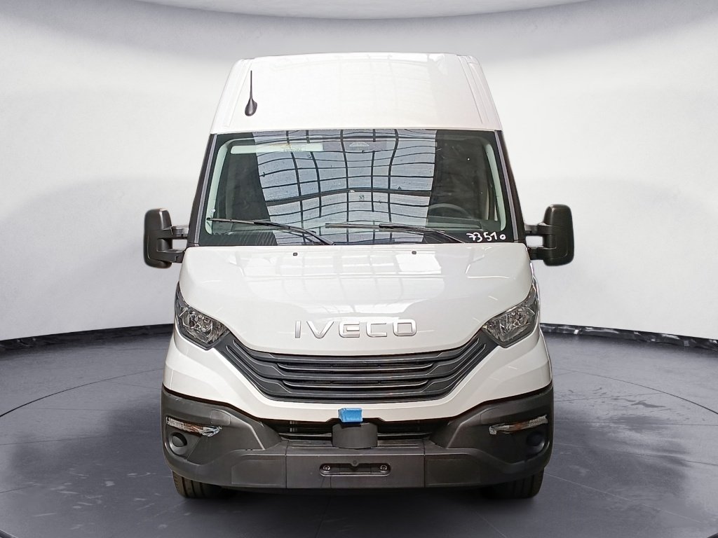 IVECO Daily 35S16 2.3 V12 156CV