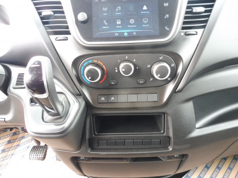 IVECO Daily 35S16 2.3 V12 HI-MATIC 156CV
