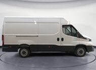 IVECO Daily 35S16 2.3 V12 HI-MATIC 156CV
