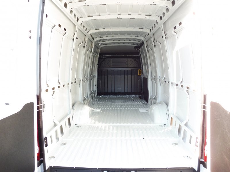 IVECO Daily 35S18 3.0 V16 H2 180CV