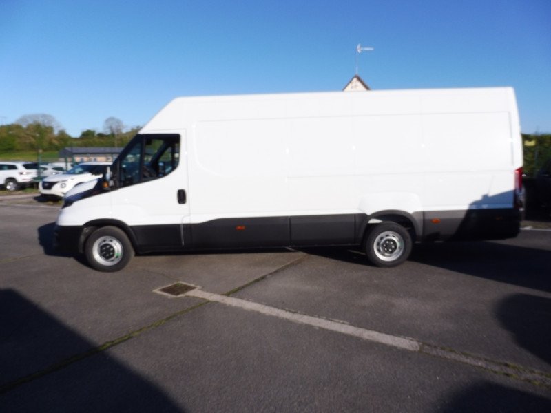 IVECO Daily 35S18 3.0 V16 H2 180CV