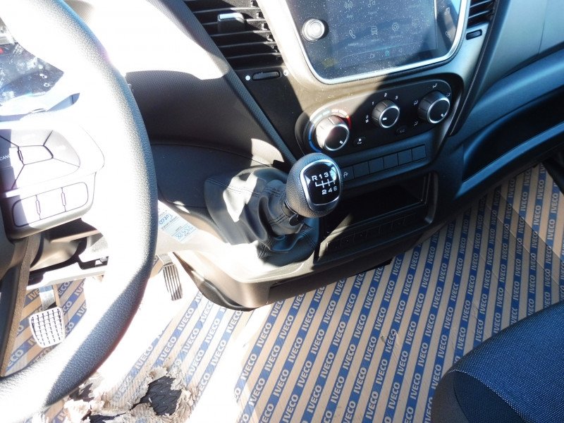 IVECO Daily 35S18 3.0 V16 H2 180CV