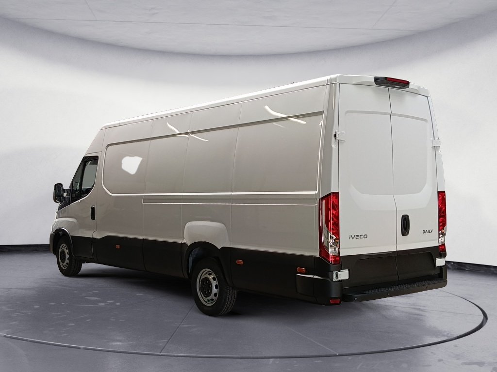 IVECO Daily 35S18 3.0 V16 H2 180CV