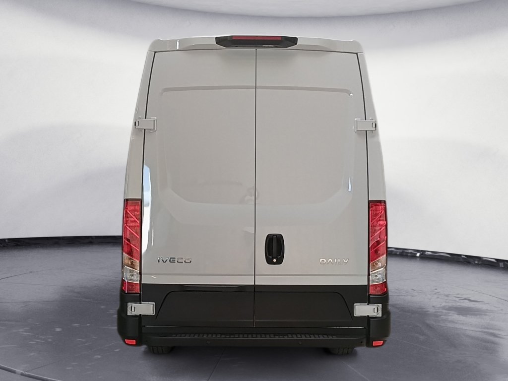 IVECO Daily 35S18 3.0 V16 H2 180CV